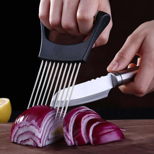 Effortless Food Slicing with this Multifunctional Tomato and Onion Slicer Assistant econXpress